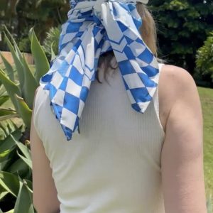 Lenço de Seda Cavalo Azul